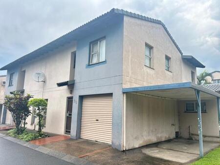 3 Bedroom Apartment in Arboretum