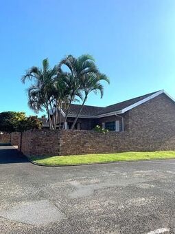 3 Bedroom House in Arboretum