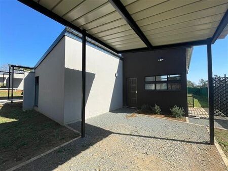 1 Bedroom Townhouse in Hilton