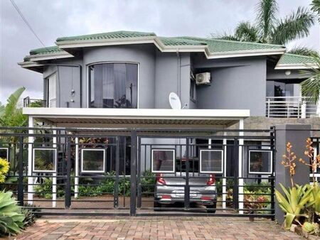 1 Bedroom Apartment in Somerset Park
