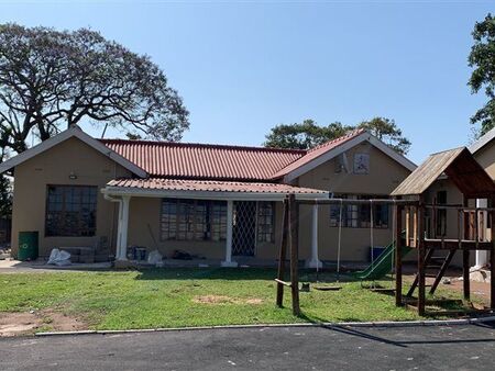 3 Bedroom House in Escombe