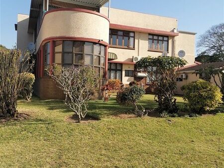 1 Bedroom Apartment in Escombe