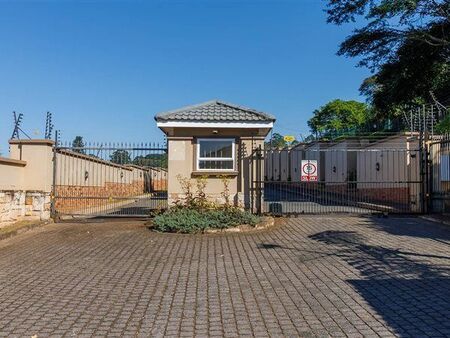 2 Bedroom Apartment in Kloof