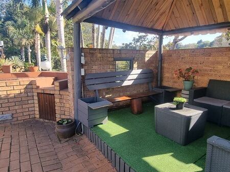 1 Bedroom Apartment in Kloof