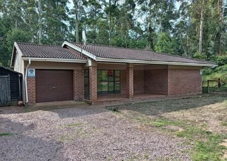 2 Bedroom House in Hillcrest Park