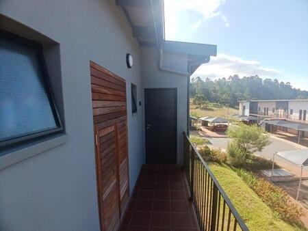 2 Bedroom Apartment in Waterfall