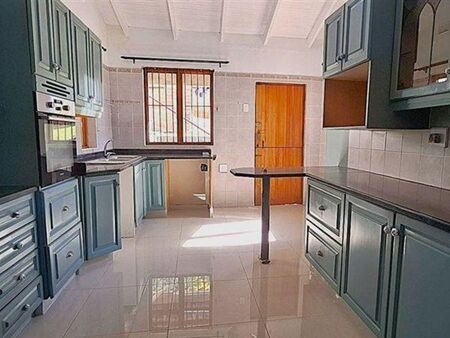 3 Bedroom House in Albany
