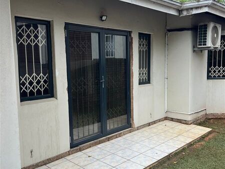 2 Bedroom Simplex in Montclair