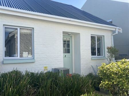 2 Bedroom House in Knysna Central