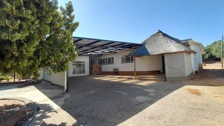 4 Bedroom house to rent in Flimieda, Klerksdorp