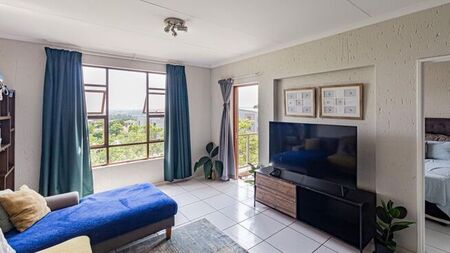 2 Bedroom apartment to rent in Paulshof, Sandton