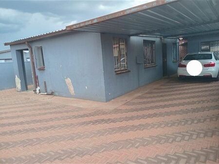 3 Bedroom House in Protea Glen