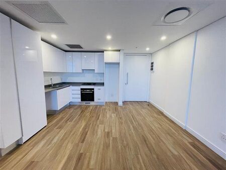 2 Bedroom Apartment in Illovo