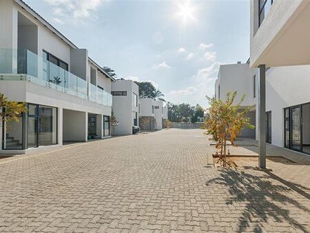 3 Bedroom Townhouse in Sandown