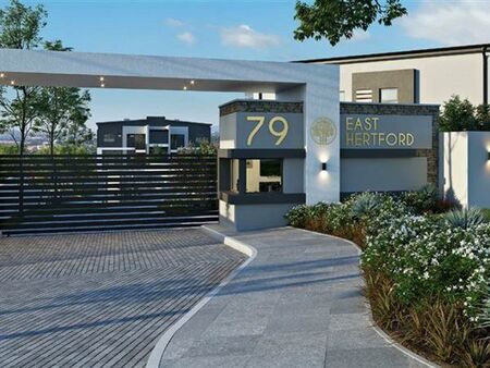 2 Bedroom House in Bryanston