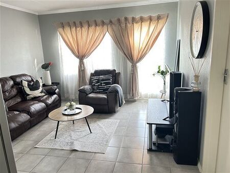 2 Bedroom Apartment in Sharonlea