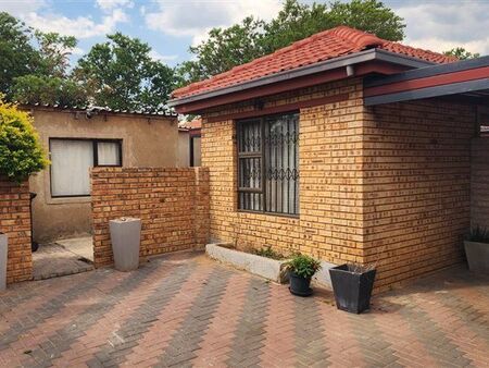 3 Bedroom House in Alveda