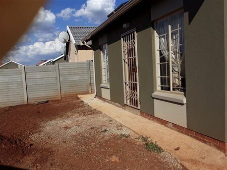 2 Bedroom House in Sky City