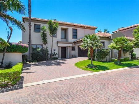 3 Bedroom House in Douglasdale