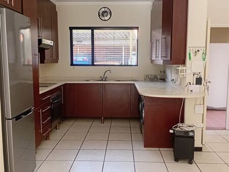 2 Bedroom Apartment in Sunninghill