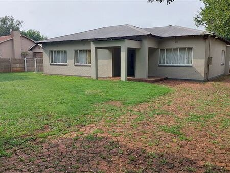 3 Bedroom House in Three Rivers