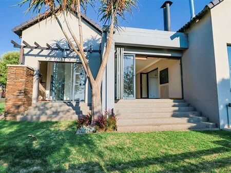 3 Bedroom House in Copperleaf