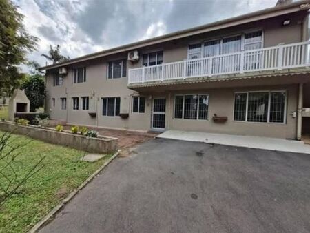 2 Bedroom Apartment in Kloof