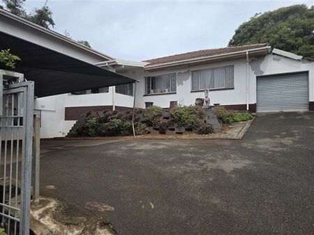 4 Bedroom House in Bluff