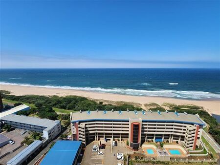 2 Bedroom Apartment in Amanzimtoti
