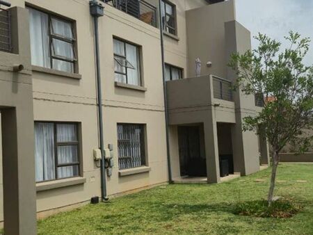 2 Bedroom Apartment in Ruimsig