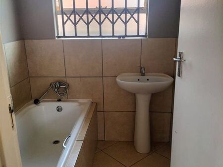 2 Bedroom House in Witpoortjie