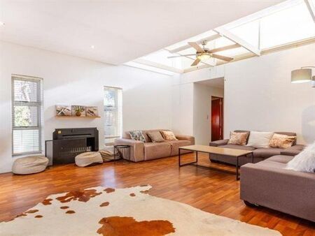 4 Bedroom House in Silver Lakes Golf Estate