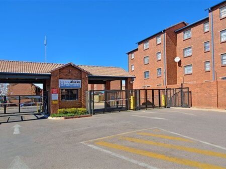 2 Bedroom Apartment in Pretoria West