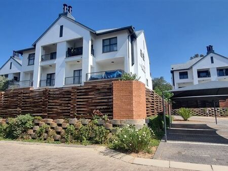 2 Bedroom Apartment in Equestria