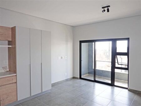 Studio apartment in Menlo Park
