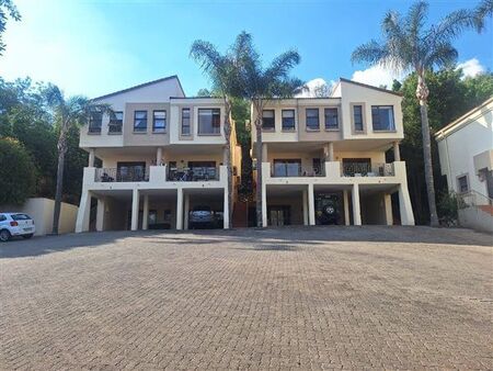 4 Bedroom Townhouse in Eastwood