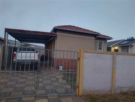 3 Bedroom House in Rosslyn