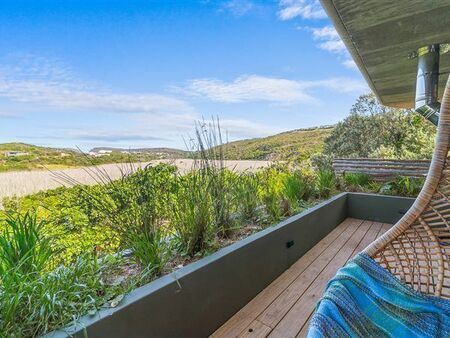 2 Bedroom House in Whale Rock