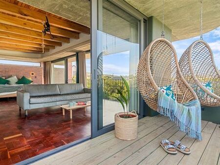 2 Bedroom House in Whale Rock