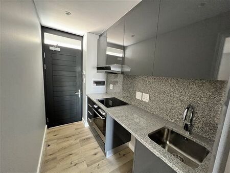 1 Bedroom Apartment in Milnerton Central