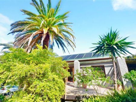 3 Bedroom House in Mount Rhodes