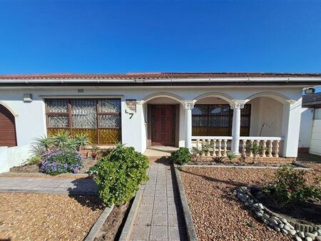 3 Bedroom House in Rylands
