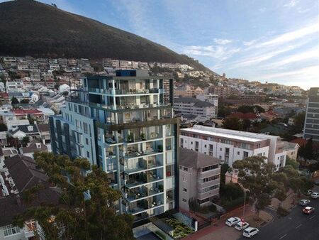 1 Bedroom Apartment in Green Point