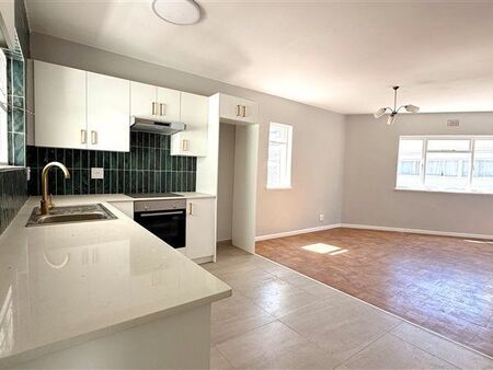 1 Bedroom Apartment in Sea Point