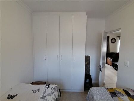 2 Bedroom Flat in Aan de Wijnlanden