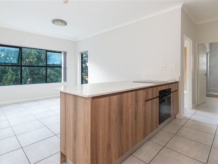 1 Bedroom Apartment in Paardevlei