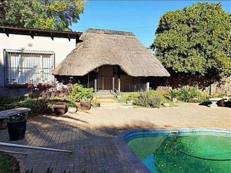 1 Bedroom Apartment in Hartswater