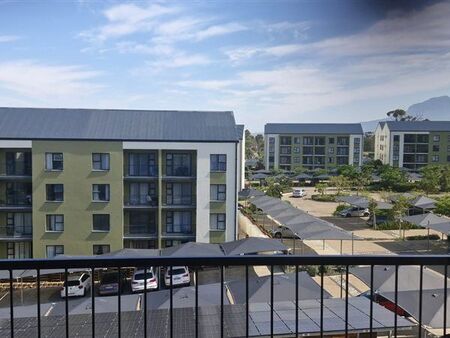 2 Bedroom Apartment in Mountainside