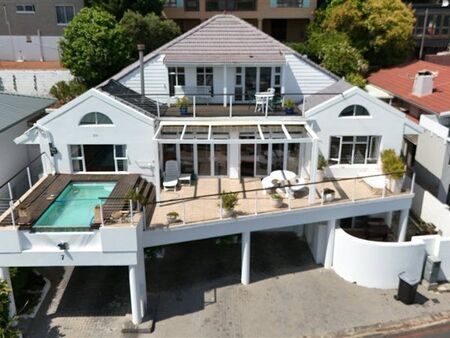 3 Bedroom House in Gordons Bay Central