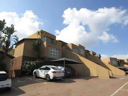 2 Bedroom Townhouse in Winchester Hills